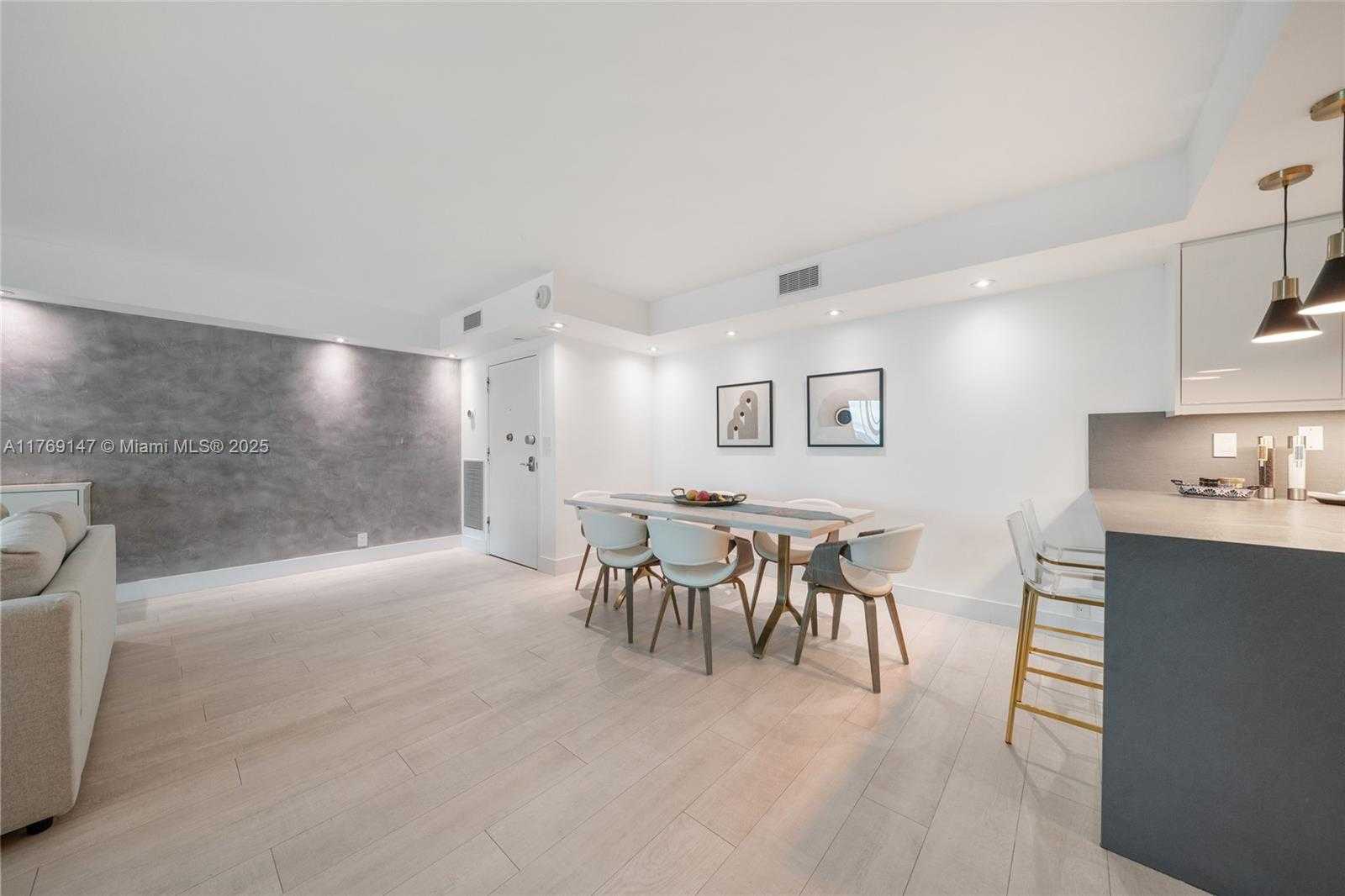 Small Image of 1111 CRANDON BLVD #A1105, Key Biscayne Number 6