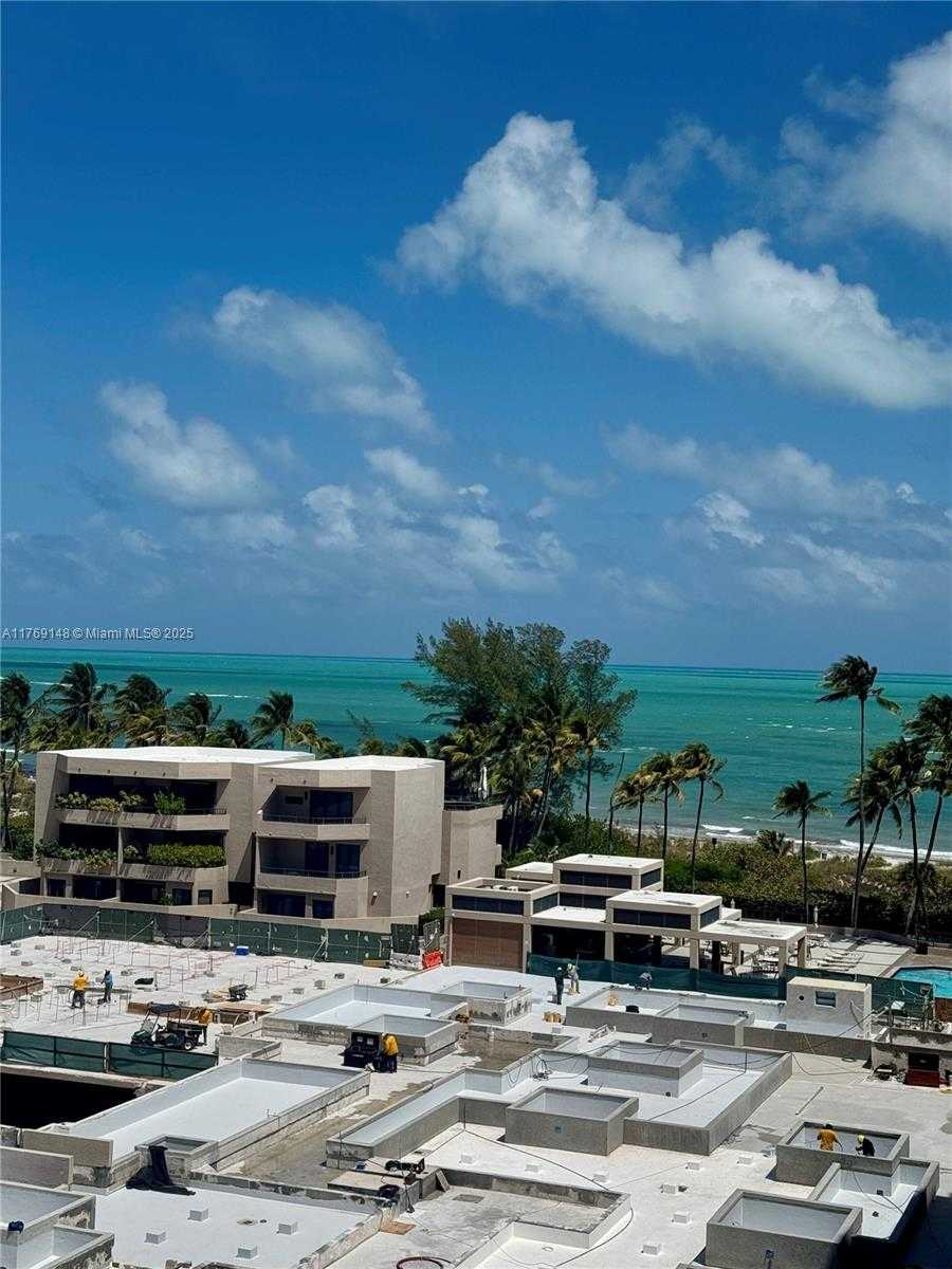 Small Image of 201 CRANDON BLVD #630, Key Biscayne Number 12