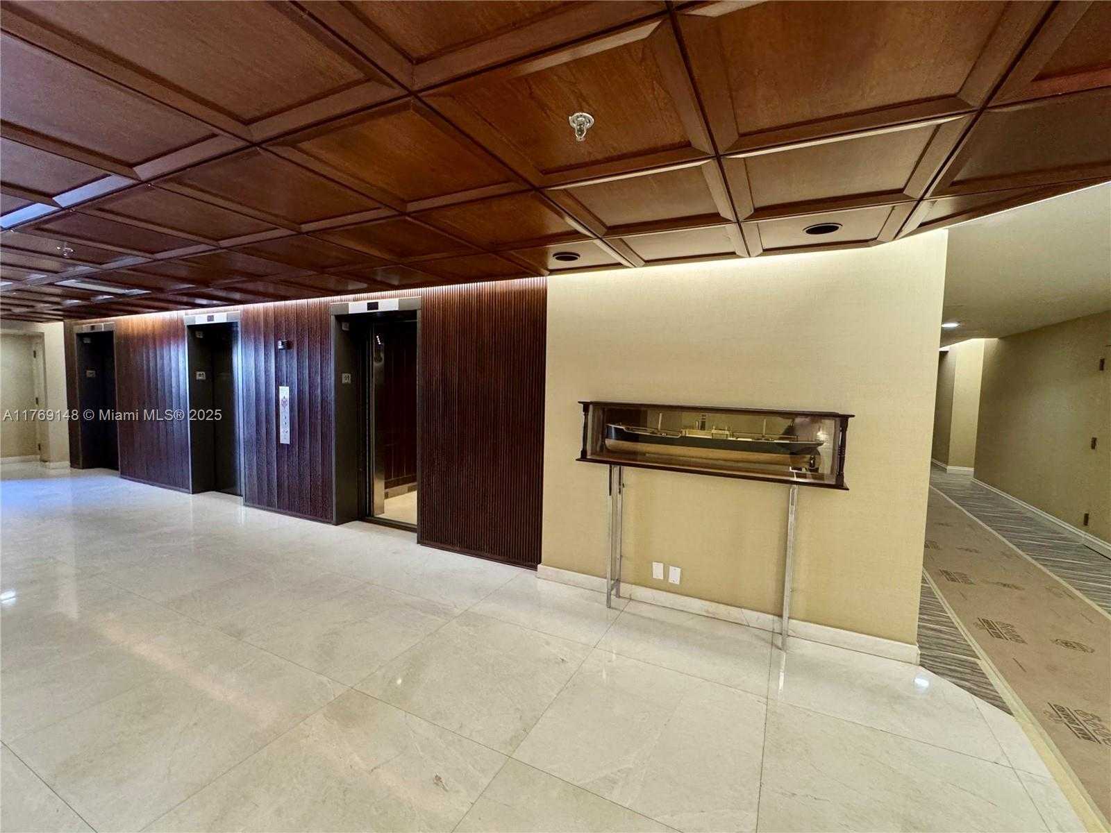 Small Image of 201 CRANDON BLVD #630, Key Biscayne Number 19
