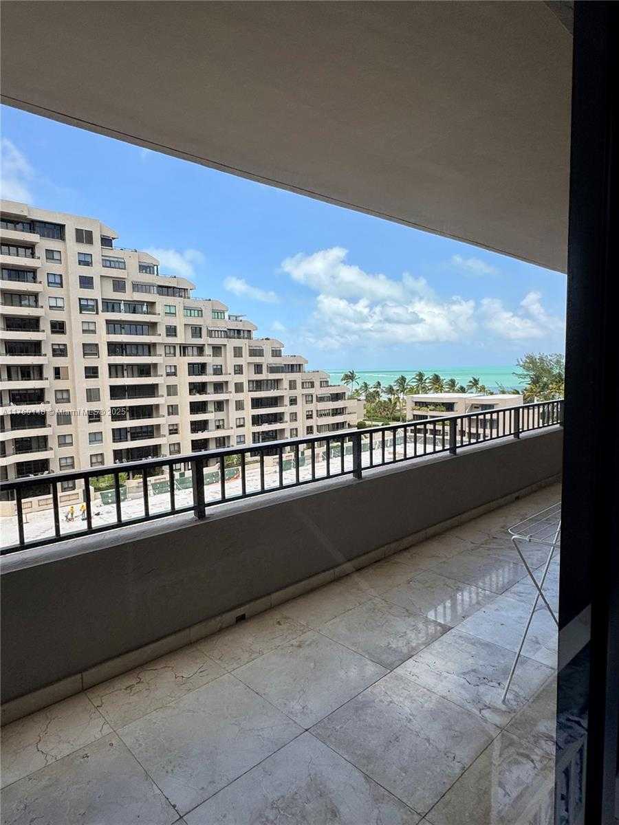 Small Image of 201 CRANDON BLVD #630, Key Biscayne Number 21