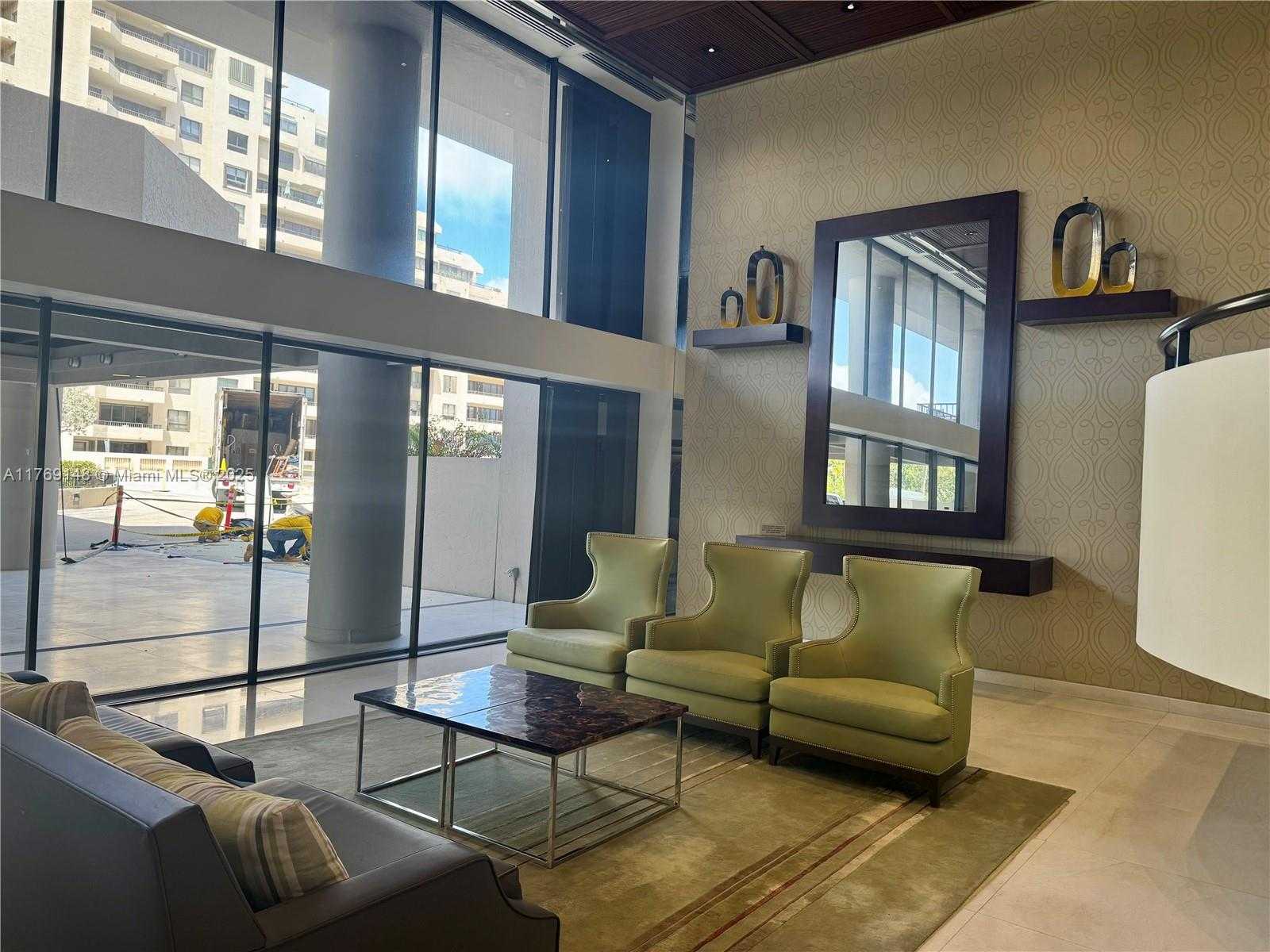 Small Image of 201 CRANDON BLVD #630, Key Biscayne Number 4