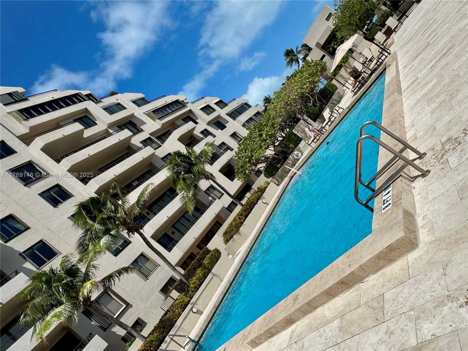 Small Image of 201 CRANDON BLVD #630, Key Biscayne Number 9