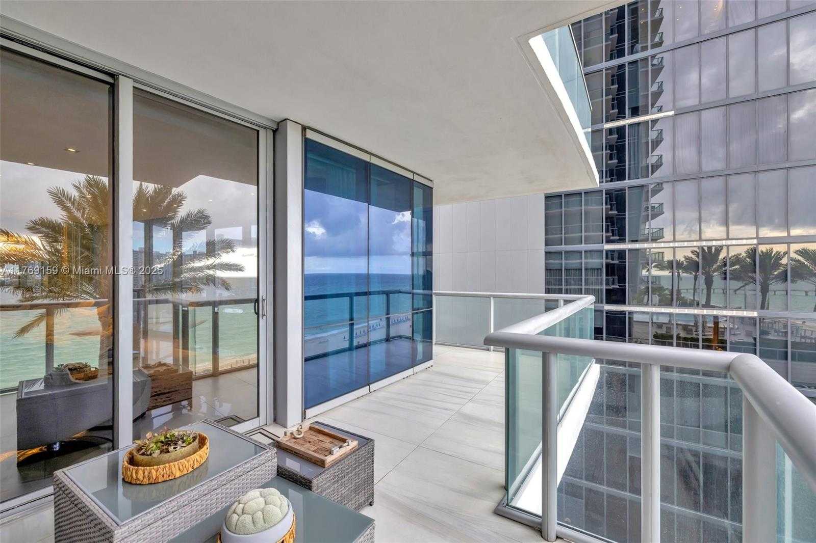 Small Image of 17121 COLLINS AVE #808, Sunny Isles Beach Number 23