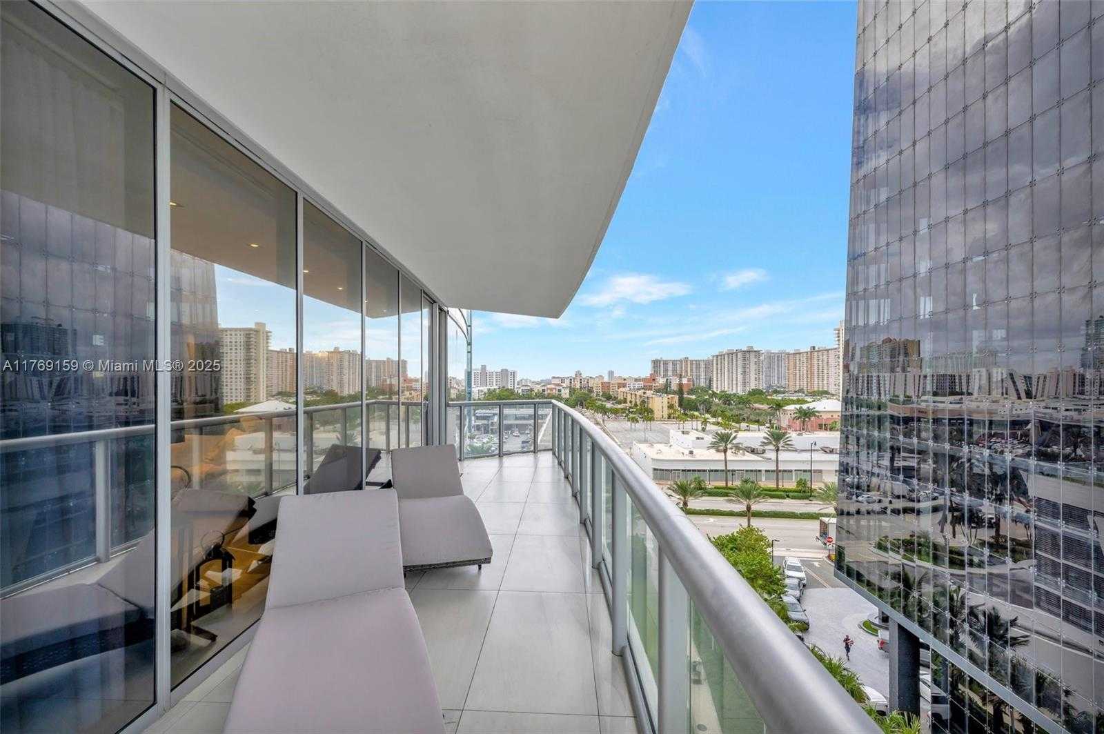 Small Image of 17121 COLLINS AVE #808, Sunny Isles Beach Number 27