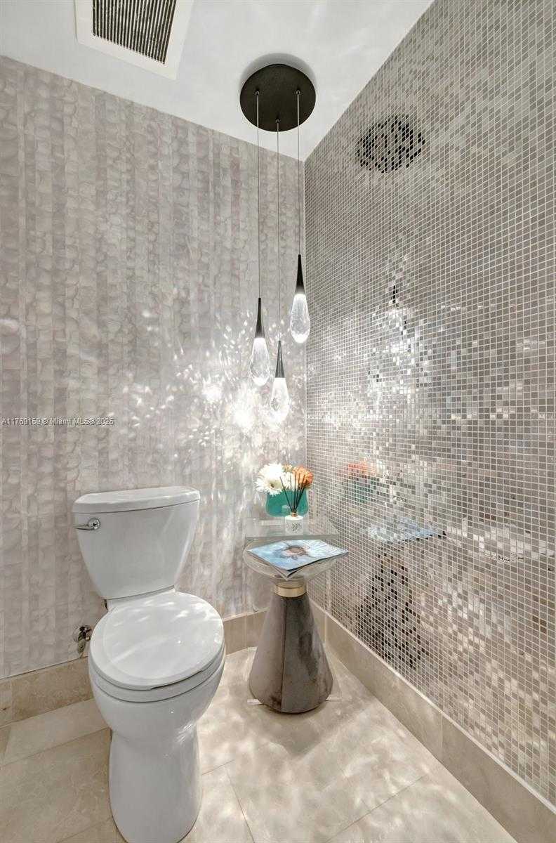 Small Image of 17121 COLLINS AVE #808, Sunny Isles Beach Number 31