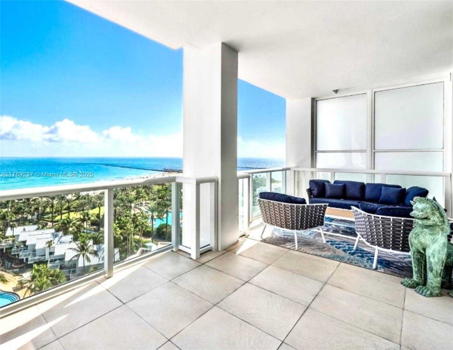 Small Image of 50 SOUTH POINTE DR #1201/08, Miami Beach Number 17