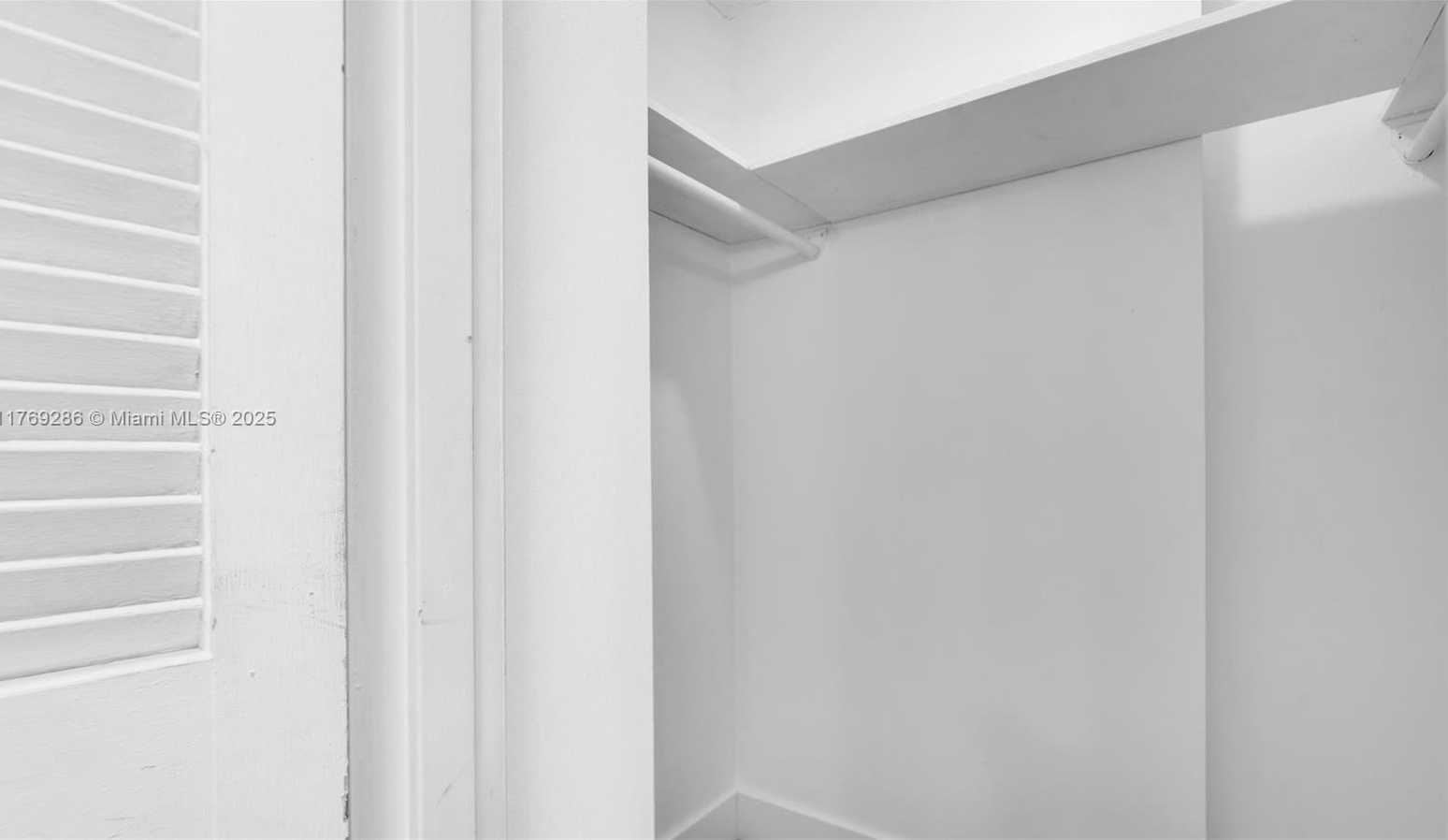 Small Image of 2030 SOUTH OCEAN DR #502, Hallandale Beach Number 12
