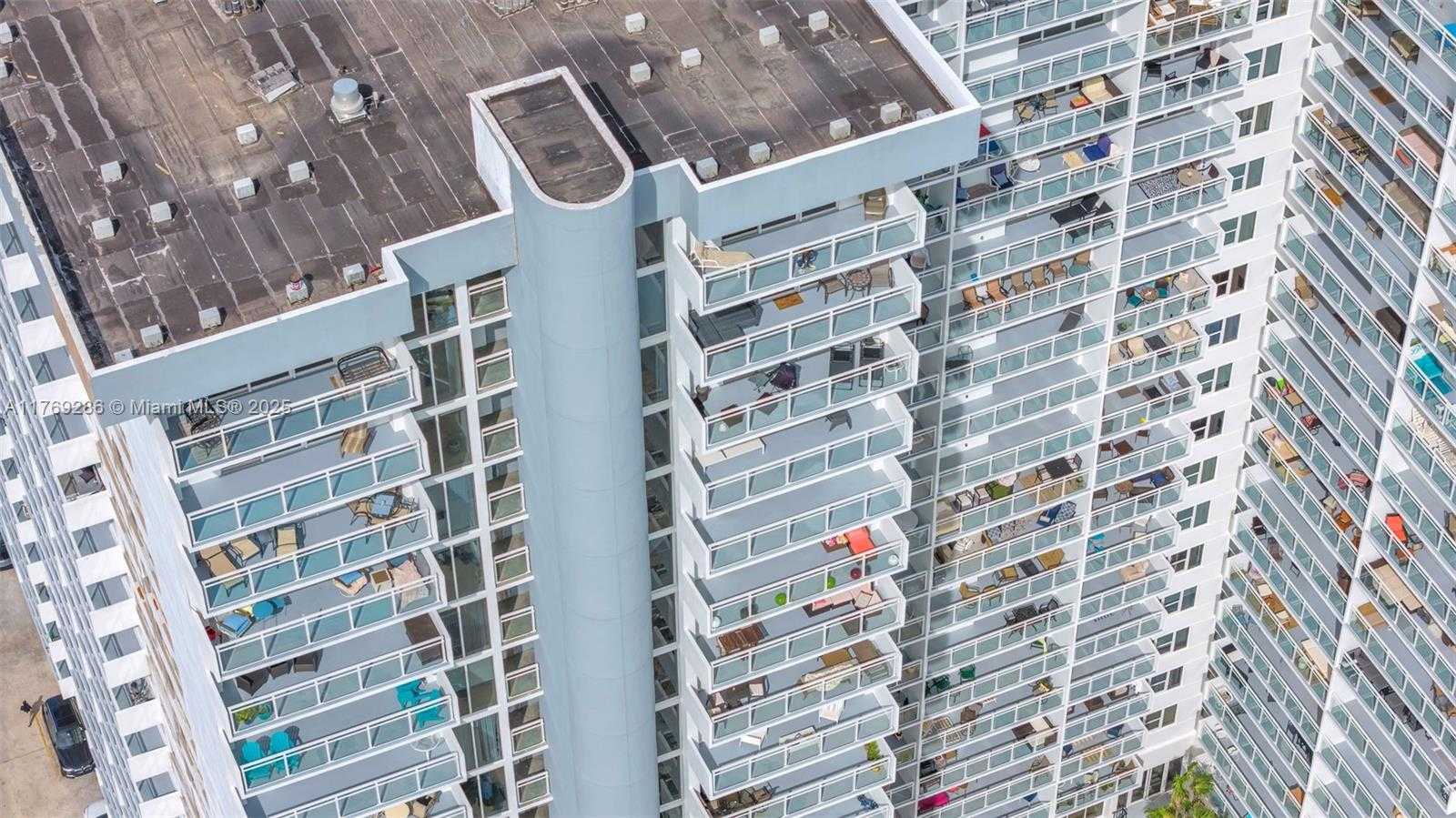 Small Image of 2030 SOUTH OCEAN DR #502, Hallandale Beach Number 26