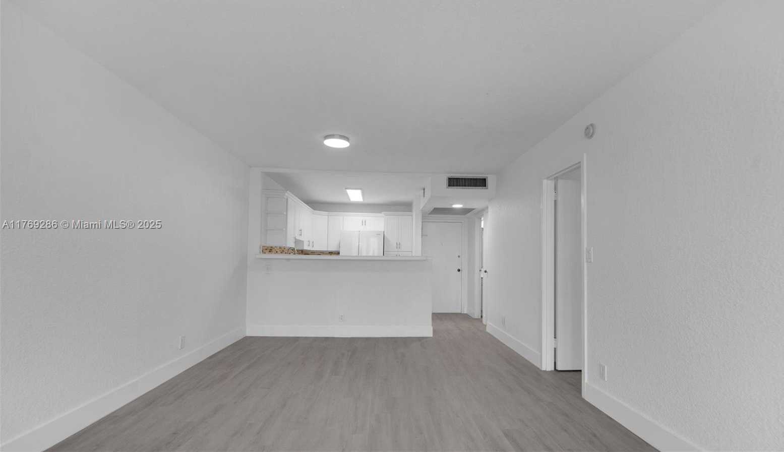Small Image of 2030 SOUTH OCEAN DR #502, Hallandale Beach Number 7