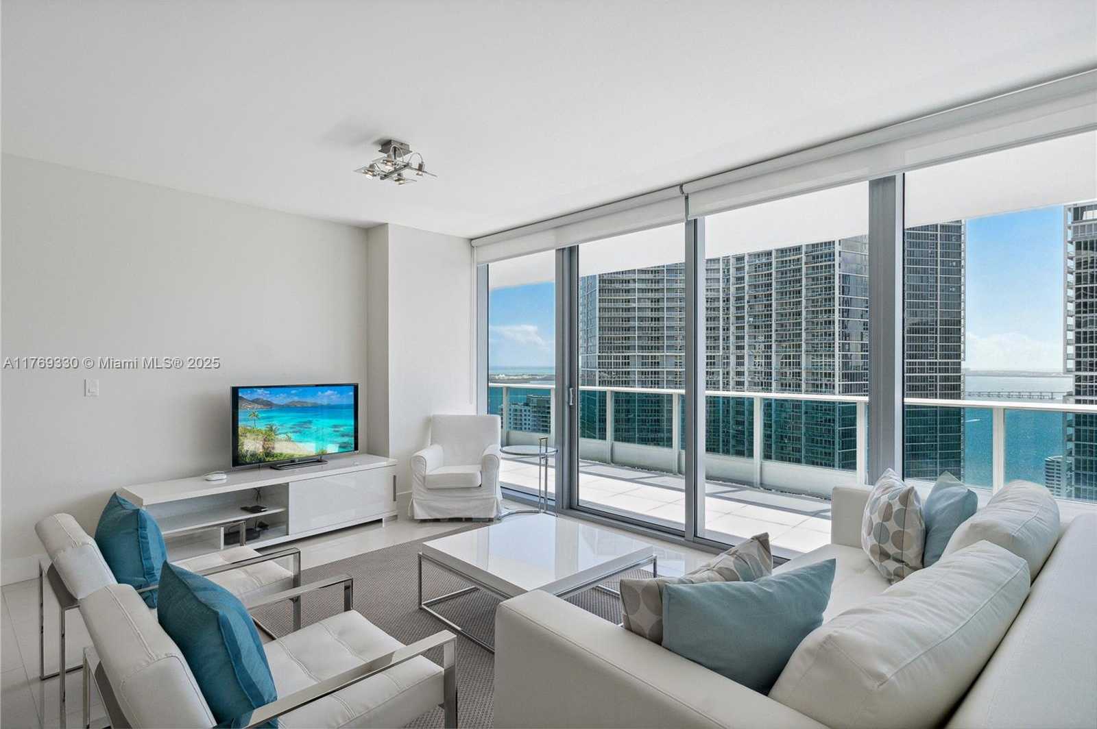 Small Image of 200 #4304, Miami Number 3