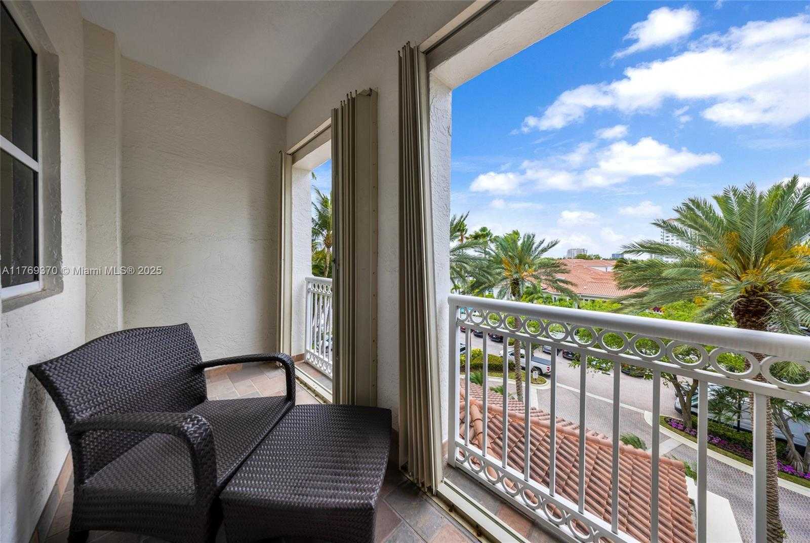 Small Image of 19925 NORTH EAST 39TH PL #402, Aventura Number 31