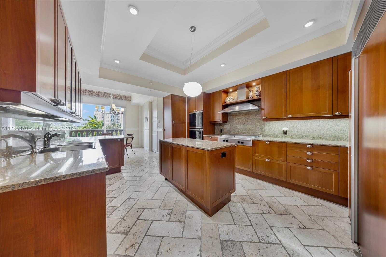 Small Image of 19925 NORTH EAST 39TH PL #402, Aventura Number 46