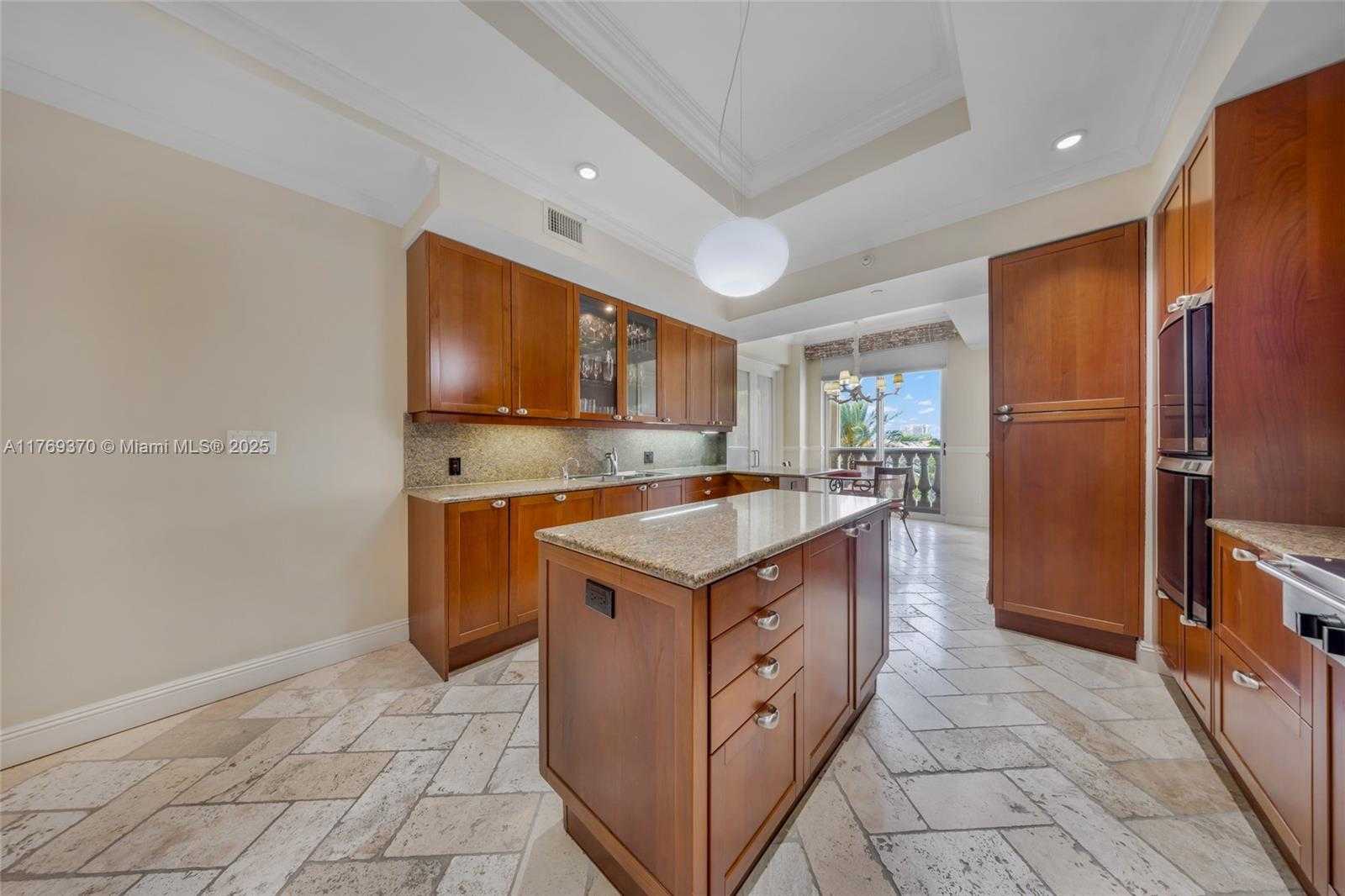 Small Image of 19925 NORTH EAST 39TH PL #402, Aventura Number 47