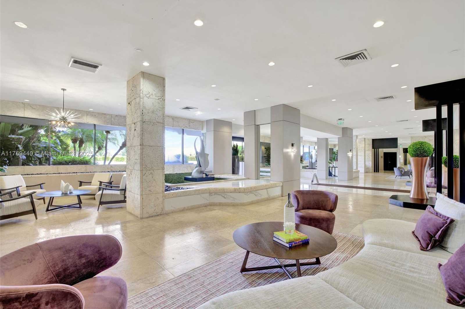 Small Image of 1000 ISLAND BL #710, Aventura Number 27