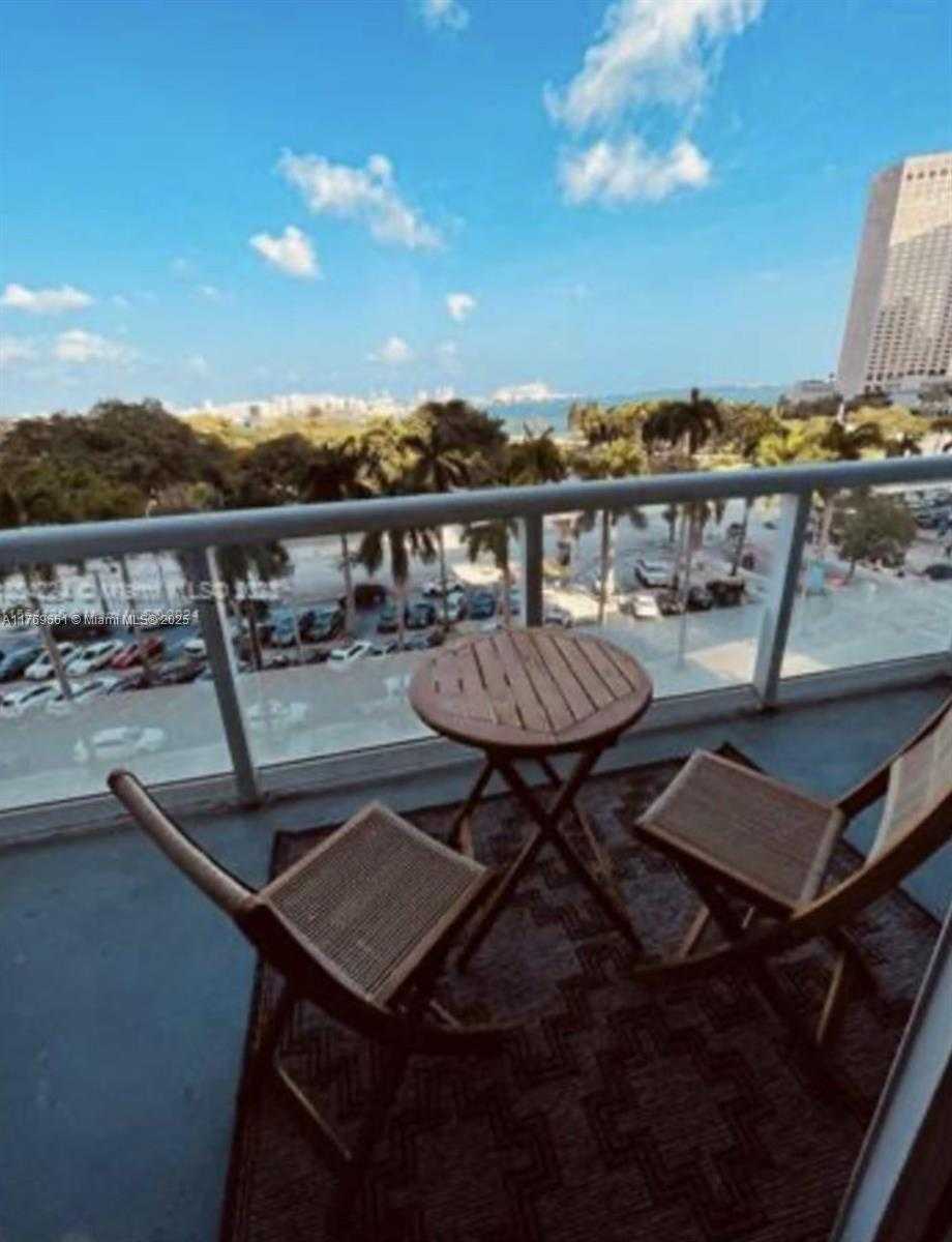 Small Image of 50 BISCAYNE BLVD #607, Miami Number 12
