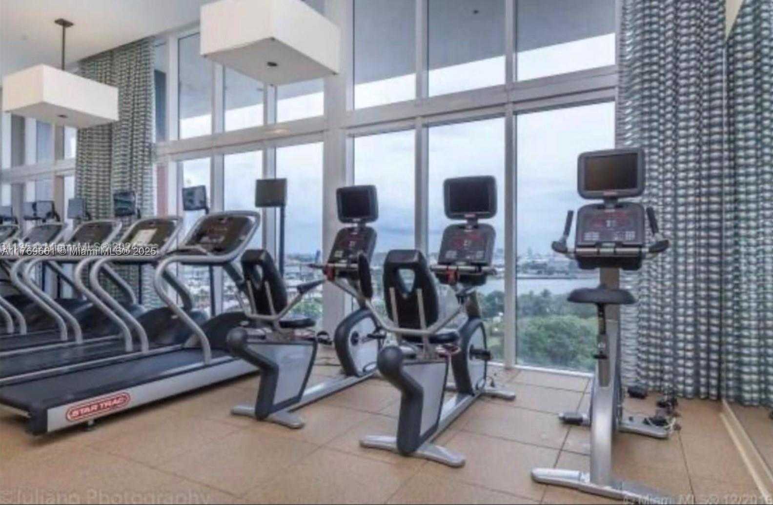 Small Image of 50 BISCAYNE BLVD #607, Miami Number 15