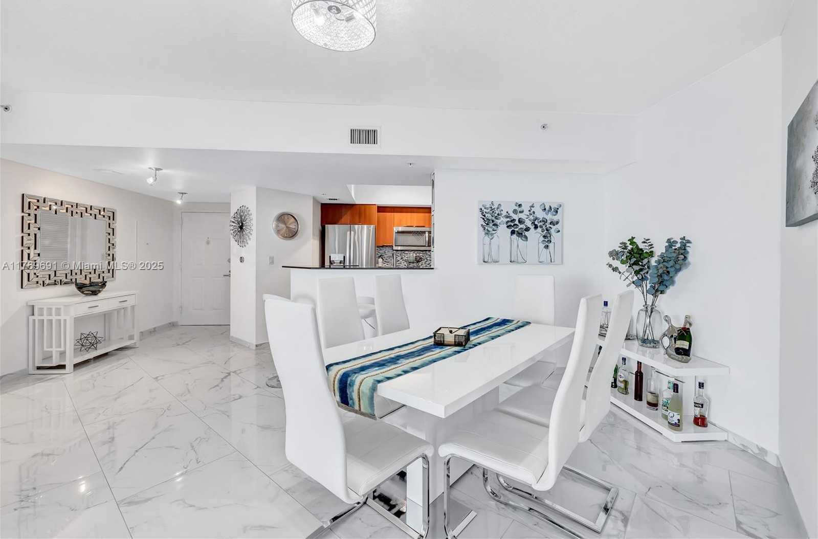 Small Image of 16699 COLLINS AVE #3904, Sunny Isles Beach Number 10
