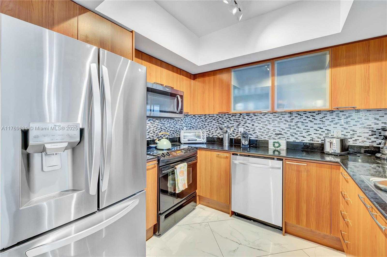 Small Image of 16699 COLLINS AVE #3904, Sunny Isles Beach Number 13