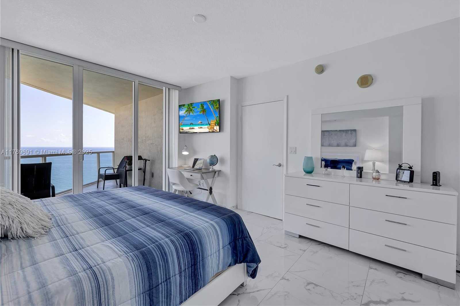 Small Image of 16699 COLLINS AVE #3904, Sunny Isles Beach Number 19
