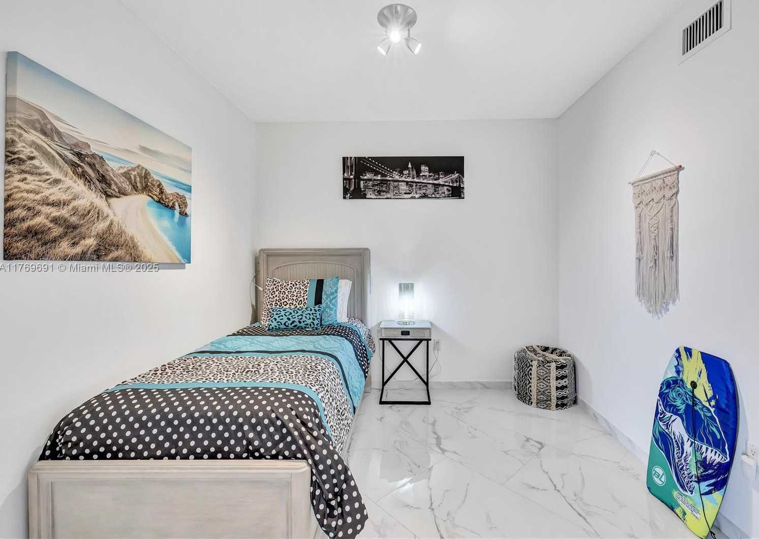 Small Image of 16699 COLLINS AVE #3904, Sunny Isles Beach Number 25