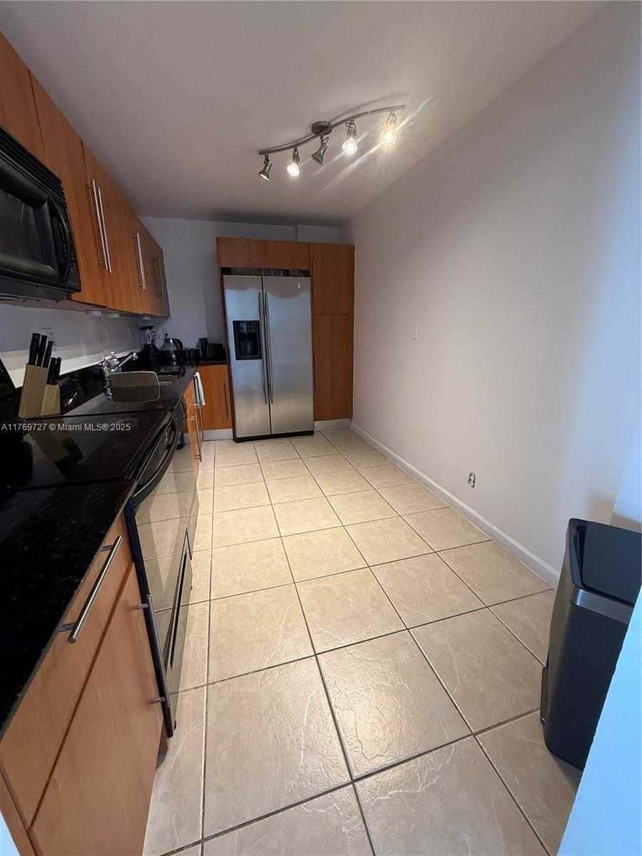 Small Image of 3001 SOUTH OCEAN DR #1039, Hollywood Number 23