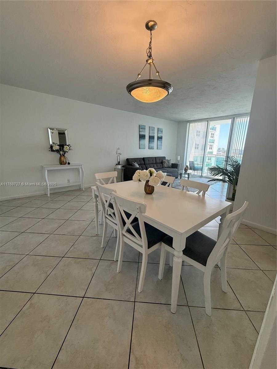 Small Image of 3001 SOUTH OCEAN DR #1039, Hollywood Number 25