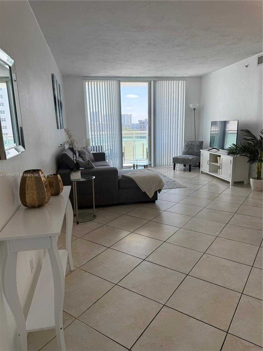 Small Image of 3001 SOUTH OCEAN DR #1039, Hollywood Number 26