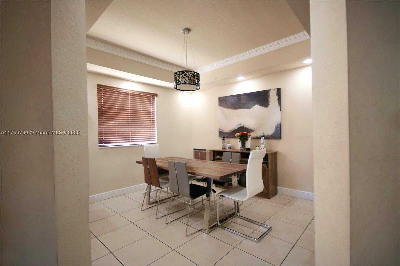 Small Image of 11601 NORTH WEST 89TH ST #104, Doral Number 5