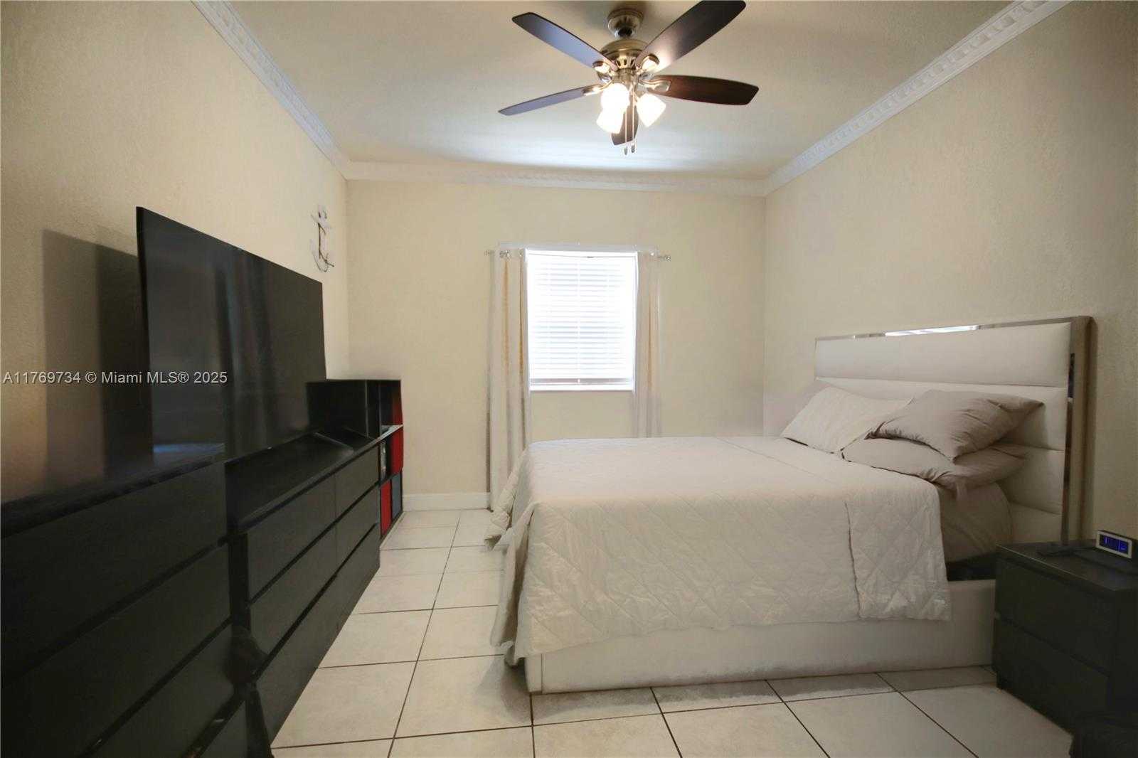 Small Image of 11601 NORTH WEST 89TH ST #104, Doral Number 8