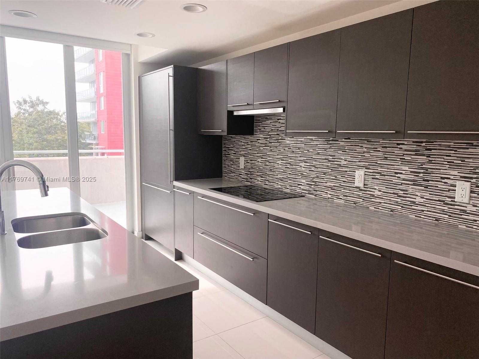 Small Image of 7825 NORTH WEST 107TH AVE #205, Doral Number 12