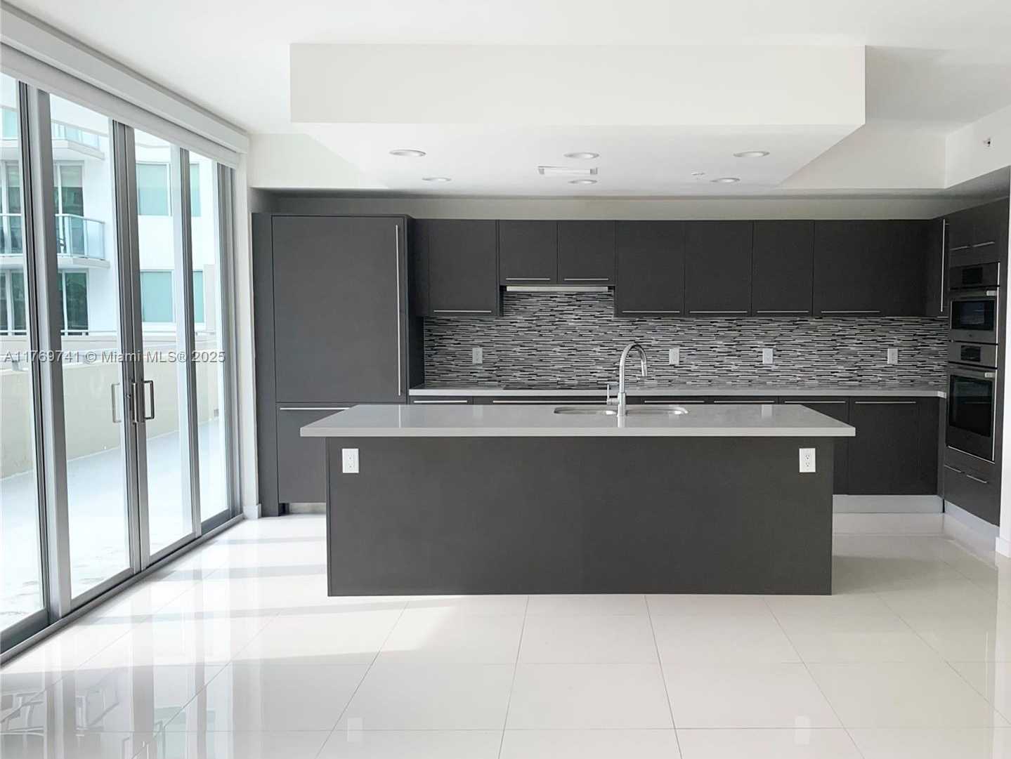 Small Image of 7825 NORTH WEST 107TH AVE #205, Doral Number 14