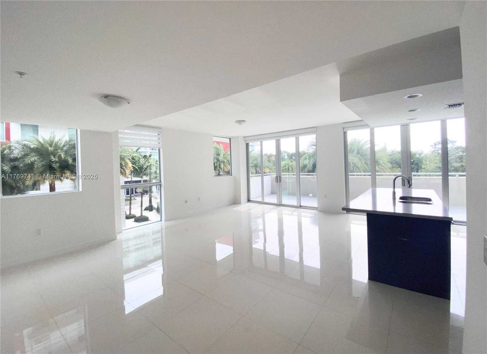 Small Image of 7825 NORTH WEST 107TH AVE #205, Doral Number 4