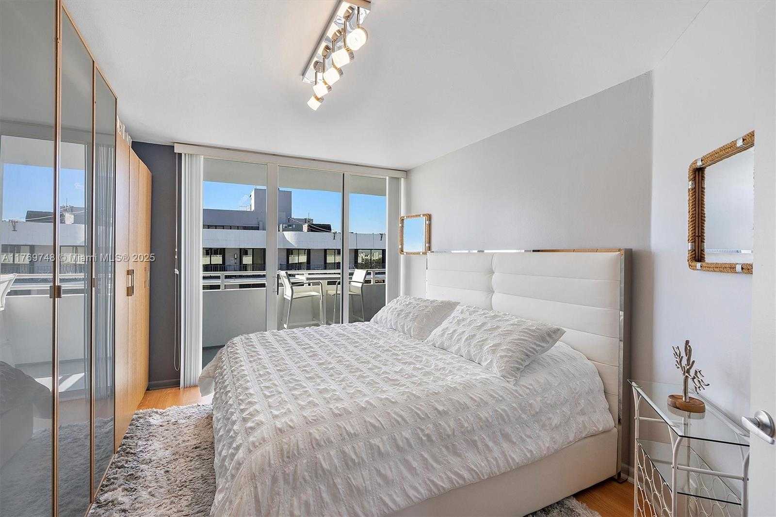 Small Image of 8911 COLLINS AVE #1203, Surfside Number 13