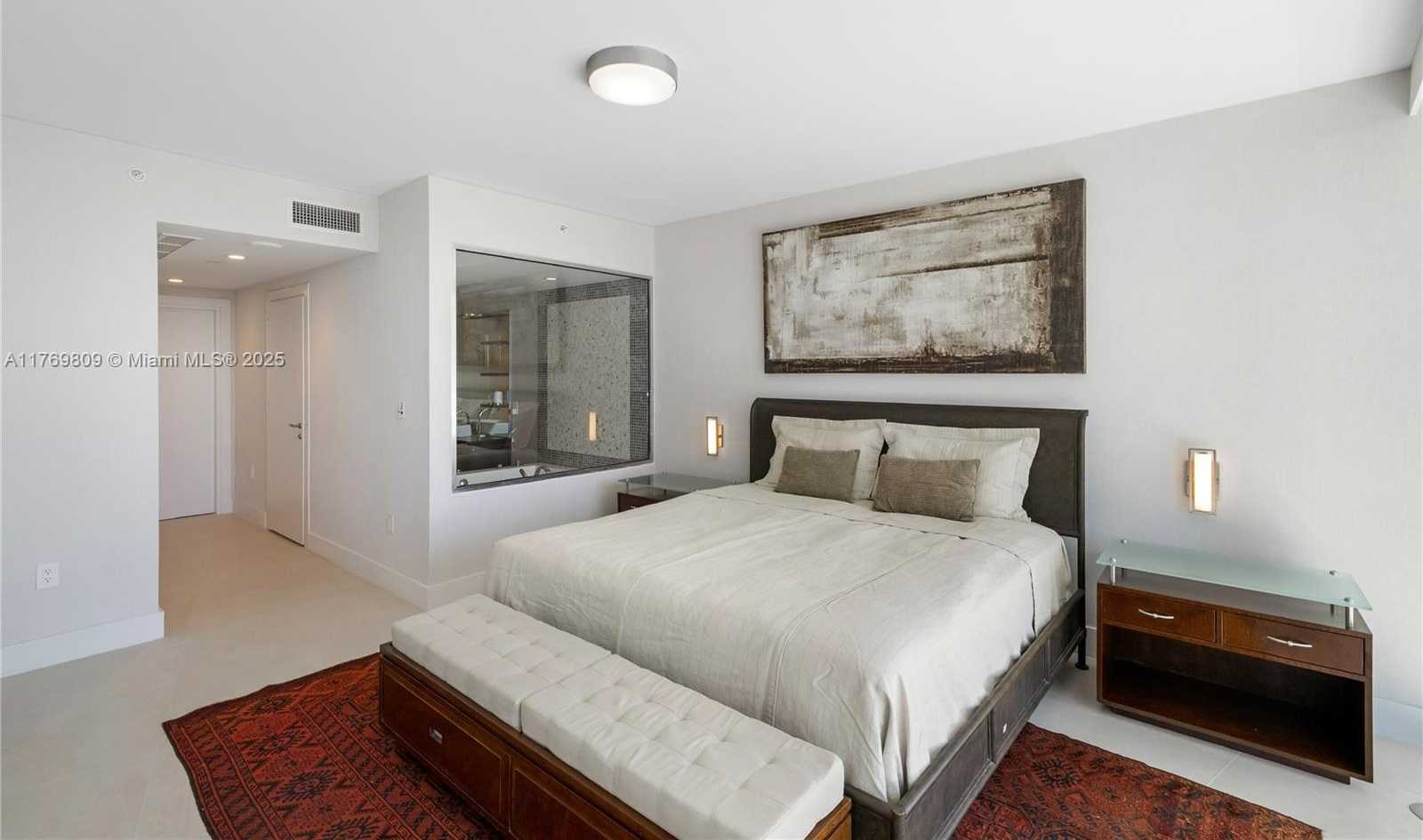 Small Image of 200 BISCAYNE BOULEVARD WAY #3207, Miami Number 17