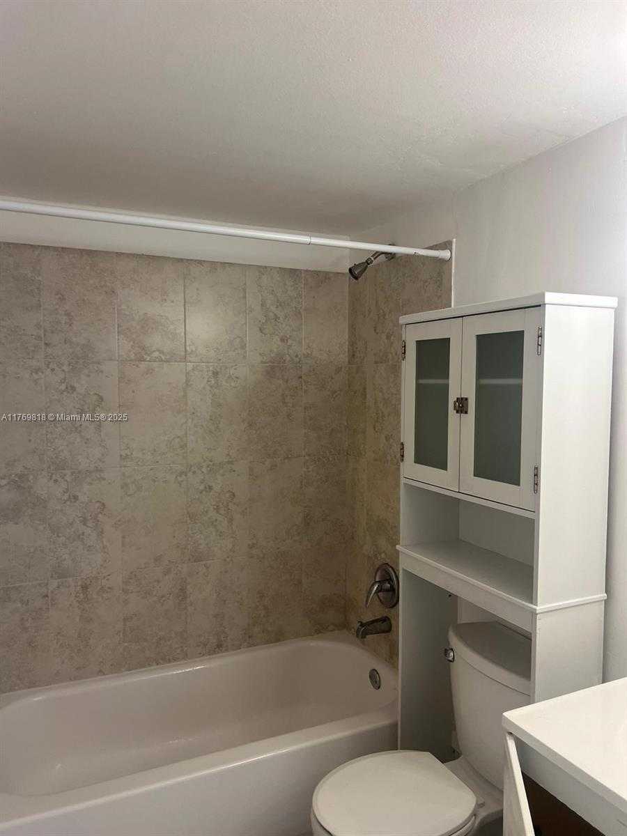 Small Image of 1251 NORTH EAST 108TH ST #412, Miami Number 10