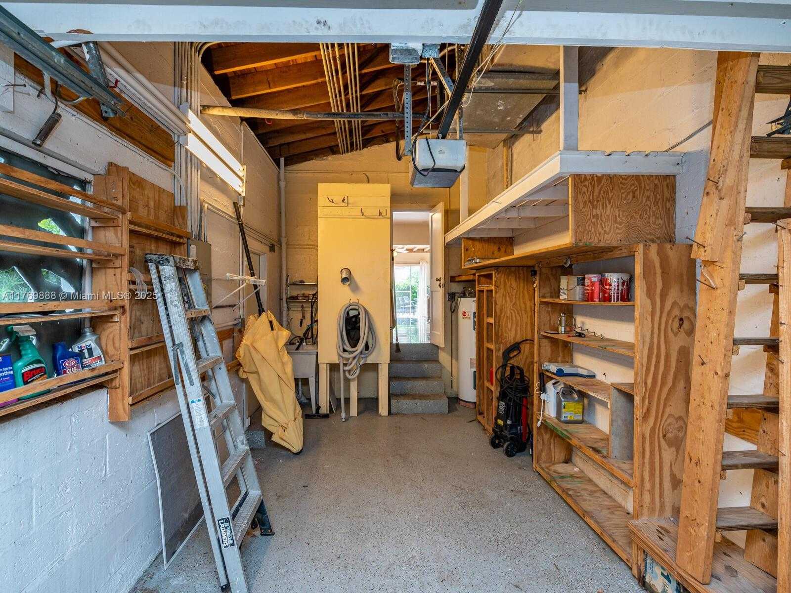 Small Image of 9441 BYRON AVE, Surfside Number 53