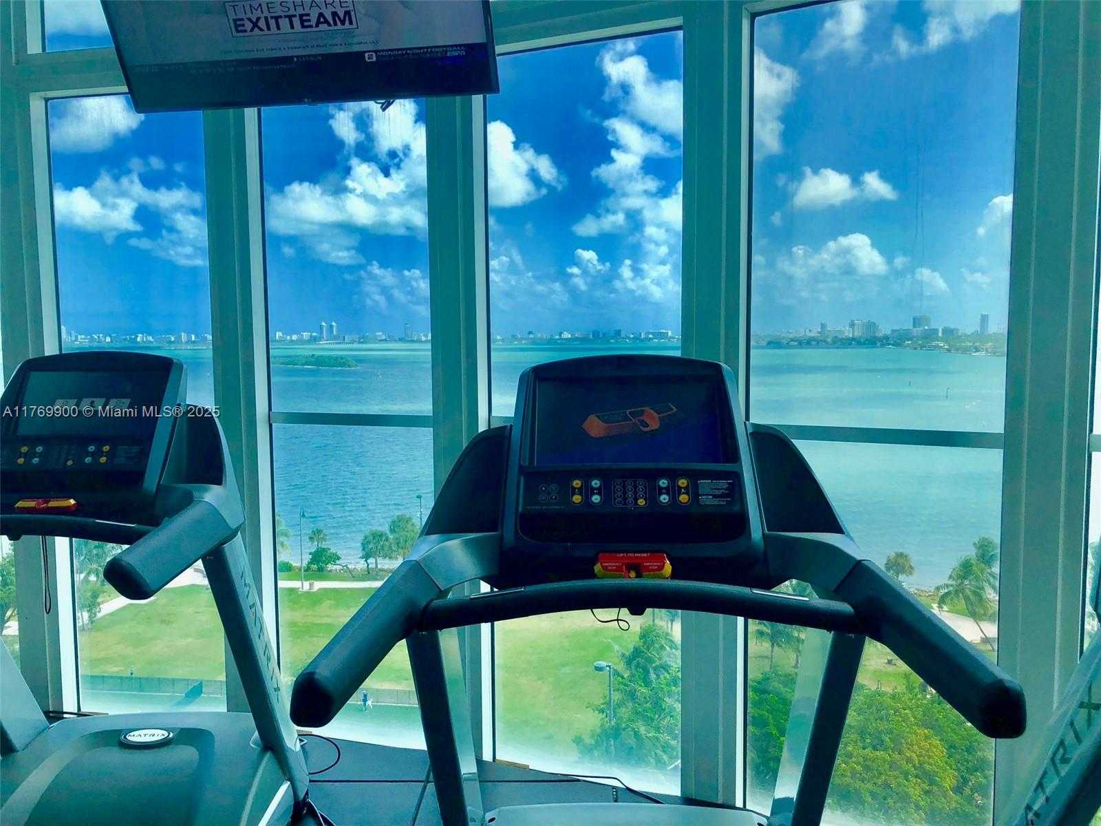 Small Image of 1800 NORTH BAYSHORE DR #915, Miami Number 43