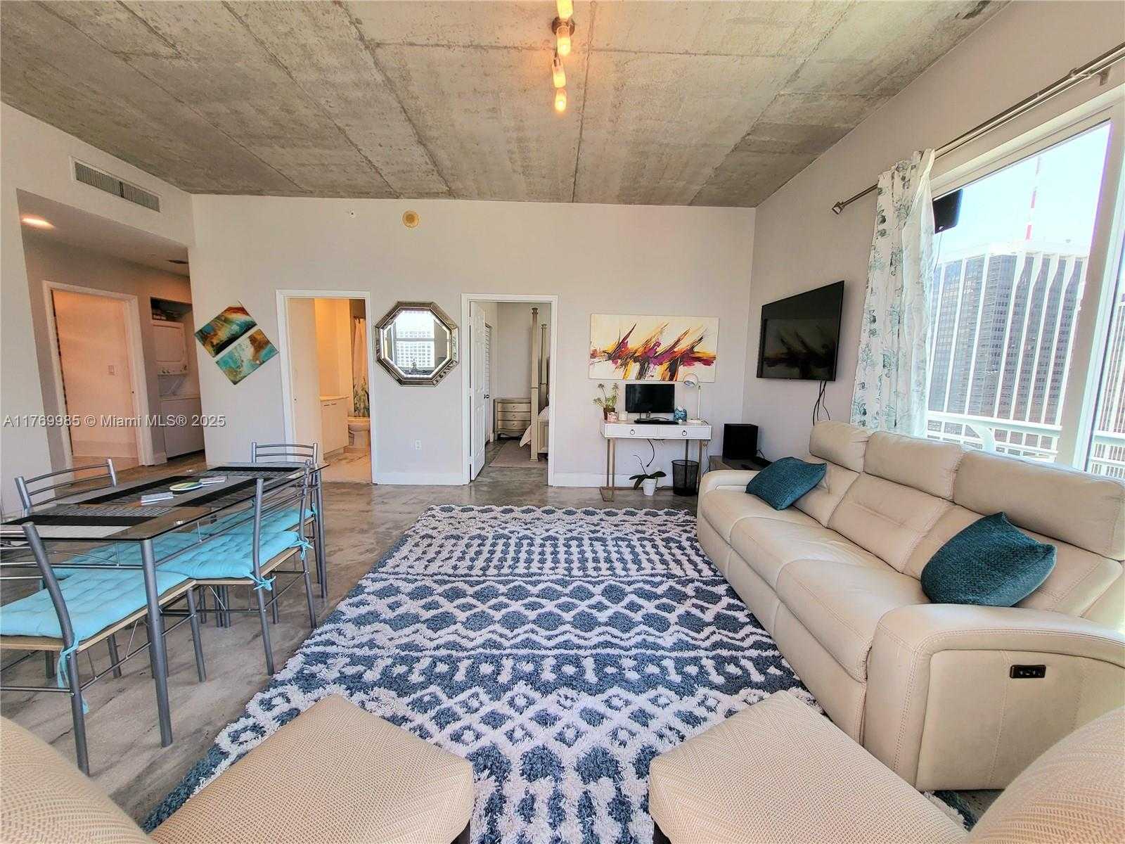 Small Image of 133 NORTH EAST 2ND AVE #2419, Miami Number 25