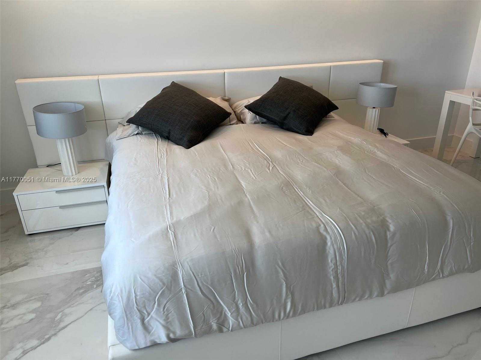 Small Image of 100 LINCOLN RD #1548, Miami Beach Number 13