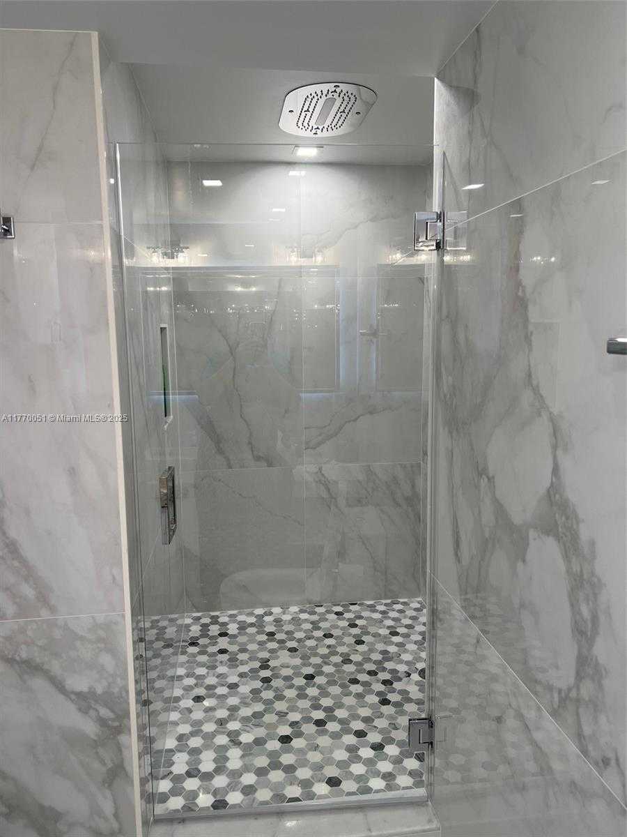 Small Image of 100 LINCOLN RD #1548, Miami Beach Number 26