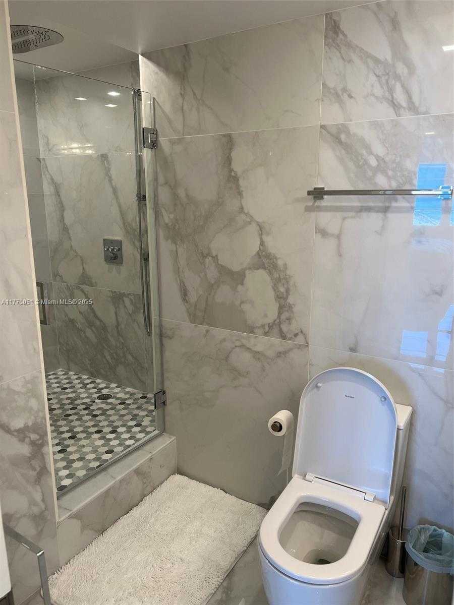 Small Image of 100 LINCOLN RD #1548, Miami Beach Number 27