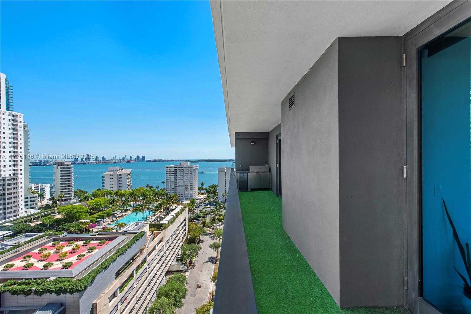 Small Image of 1451 BRICKELL AVE #1706, Miami Number 7