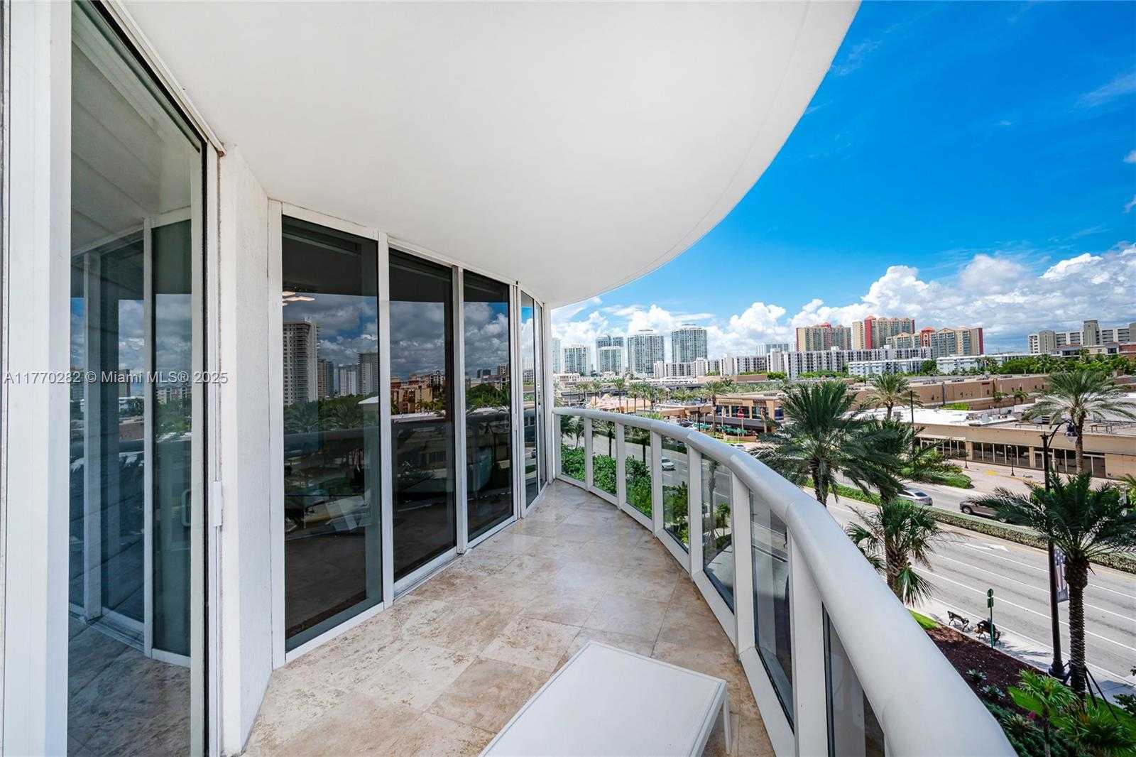 Small Image of 17201 COLLINS AVE #506, Sunny Isles Beach Number 10