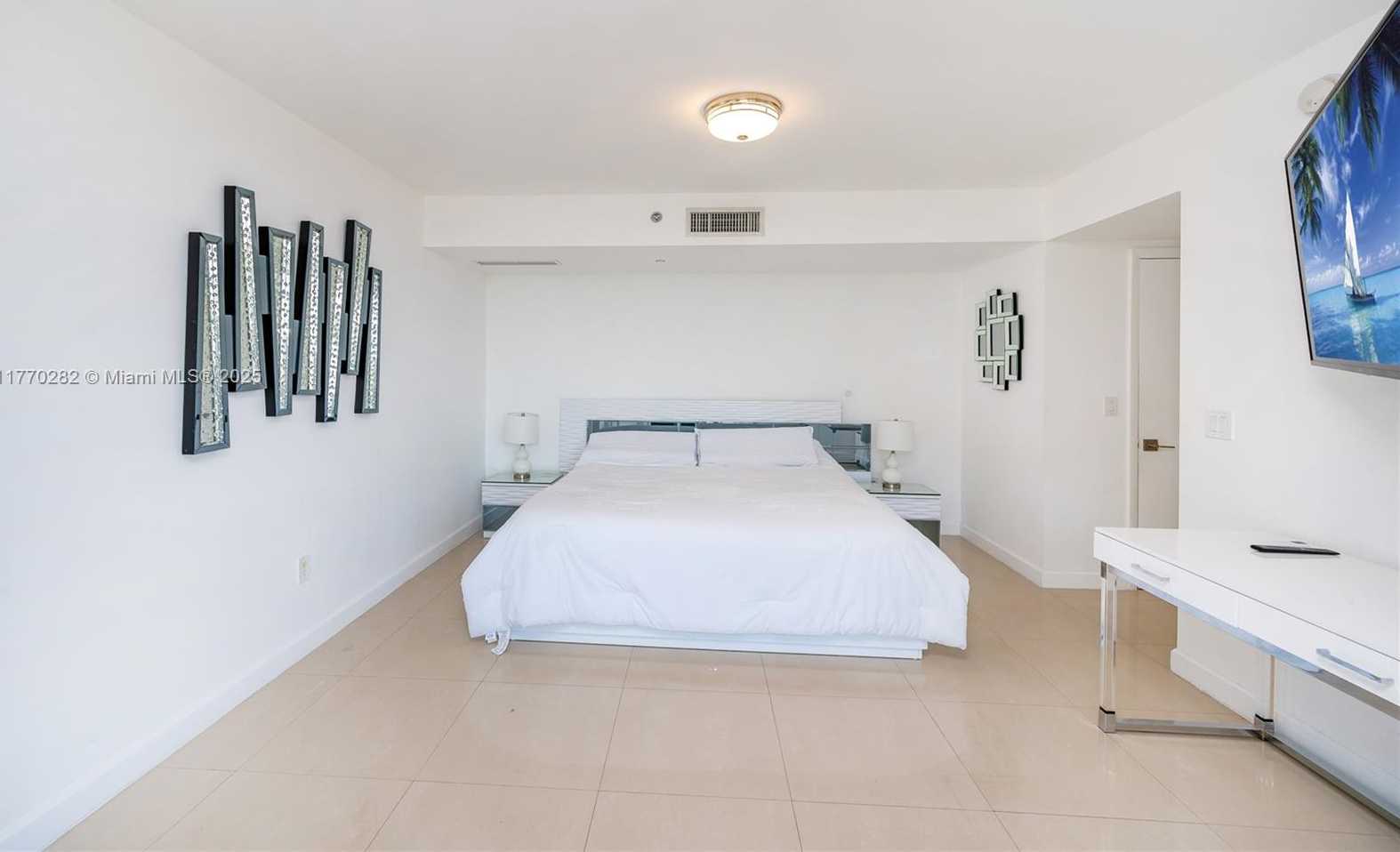 Small Image of 17201 COLLINS AVE #506, Sunny Isles Beach Number 15