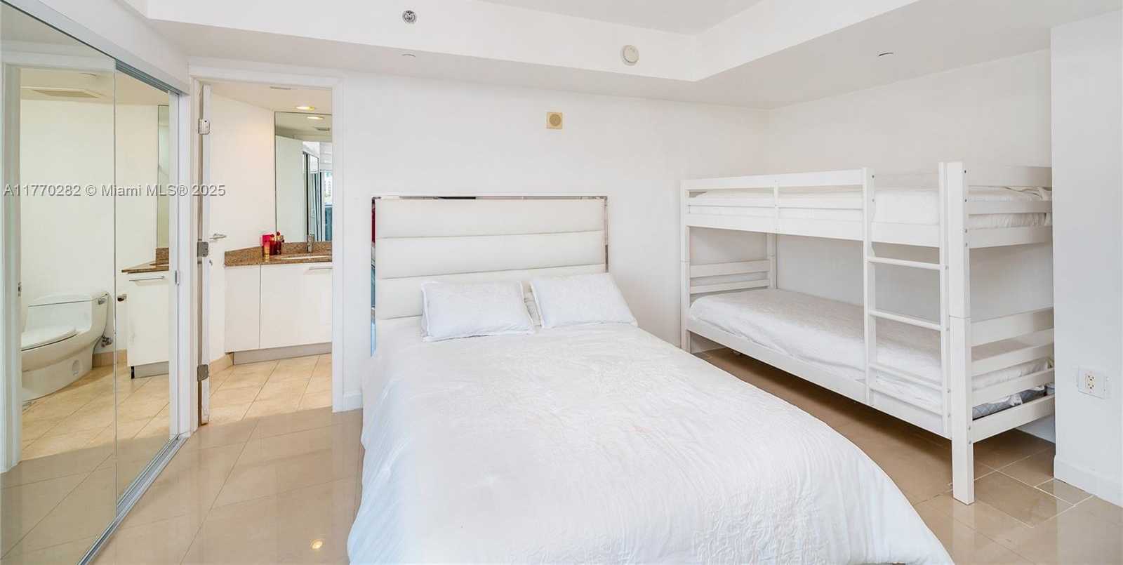 Small Image of 17201 COLLINS AVE #506, Sunny Isles Beach Number 20