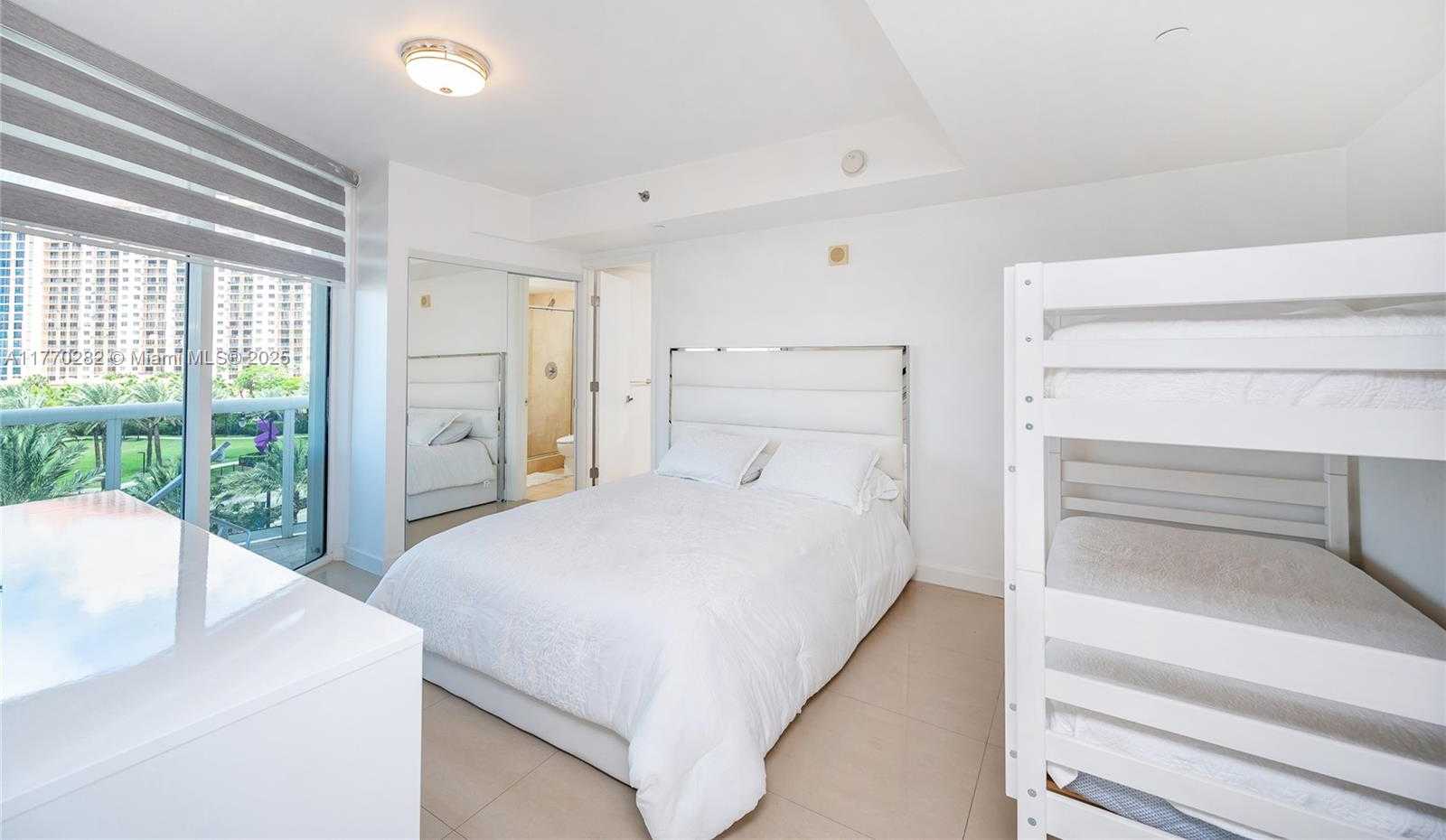 Small Image of 17201 COLLINS AVE #506, Sunny Isles Beach Number 21