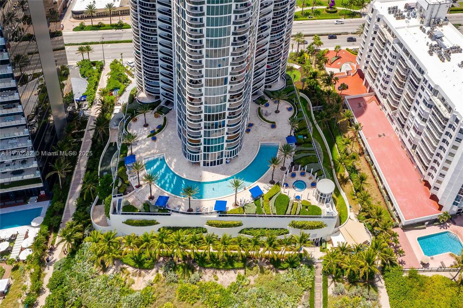 Small Image of 17201 COLLINS AVE #506, Sunny Isles Beach Number 31