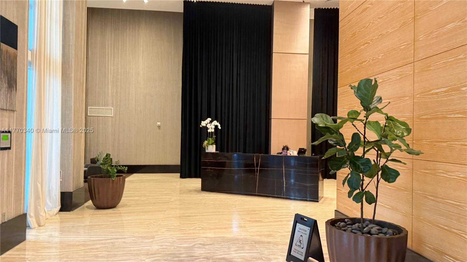 Small Image of 950 BRICKELL BAY DR #4209, Miami Number 17