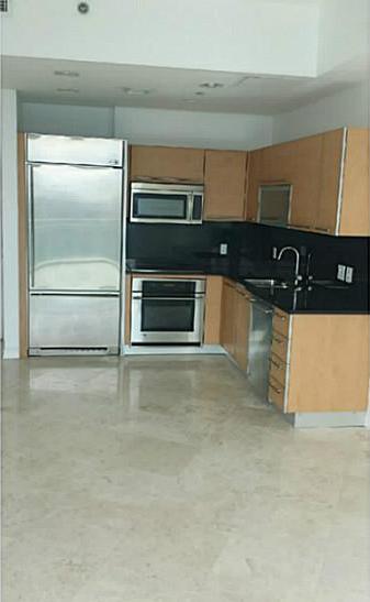 Small Image of 950 BRICKELL BAY DR #4209, Miami Number 4