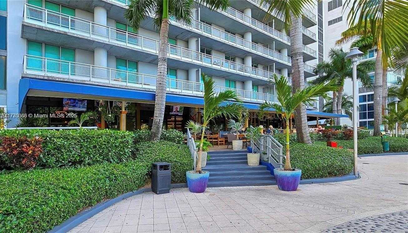 Small Image of 690 SOUTH WEST 1ST CT #1518, Miami Number 11